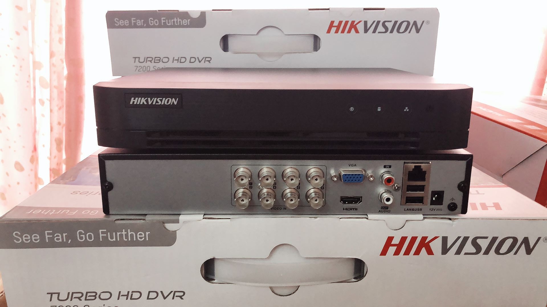 Hikvision 8CH DVR Hybrid 5MP night vision outdoor and indoor Security Camera KIT-4